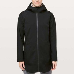 Rare Lululemon Glyde Along Softshell Black Size 2